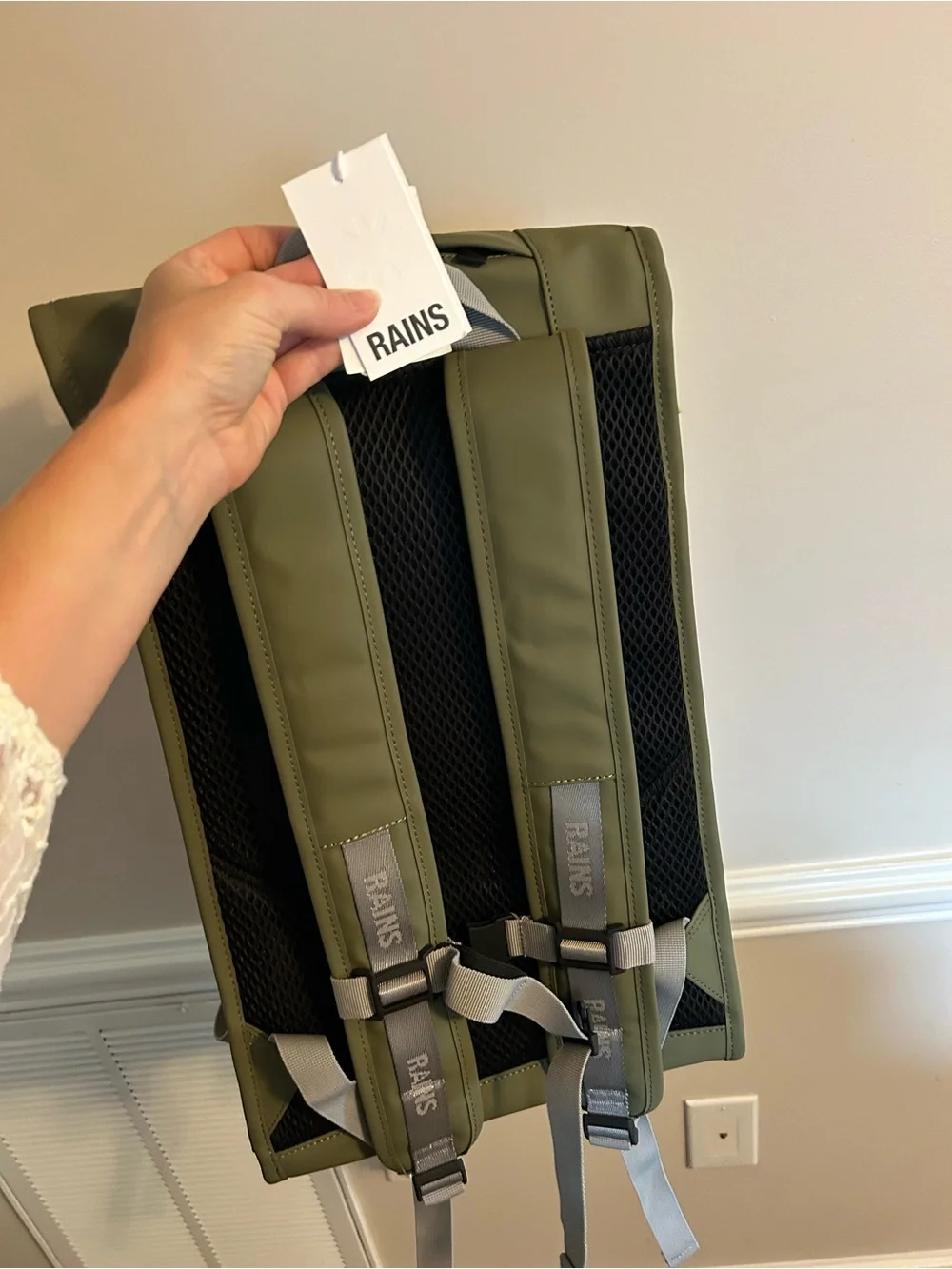 Rains Trail Mountaineer Drawstring Backpack